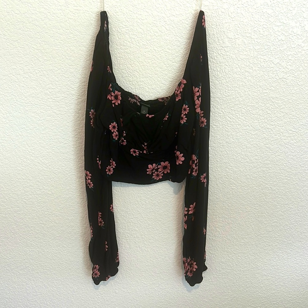 Wild Fabel crop long sleeve floral corset